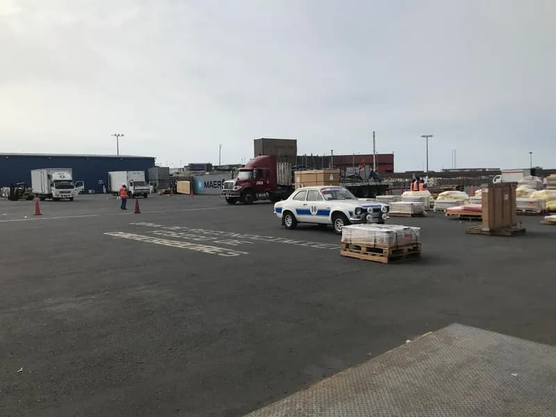 Vehículos Especiales — logística internacional Santiago Gatti